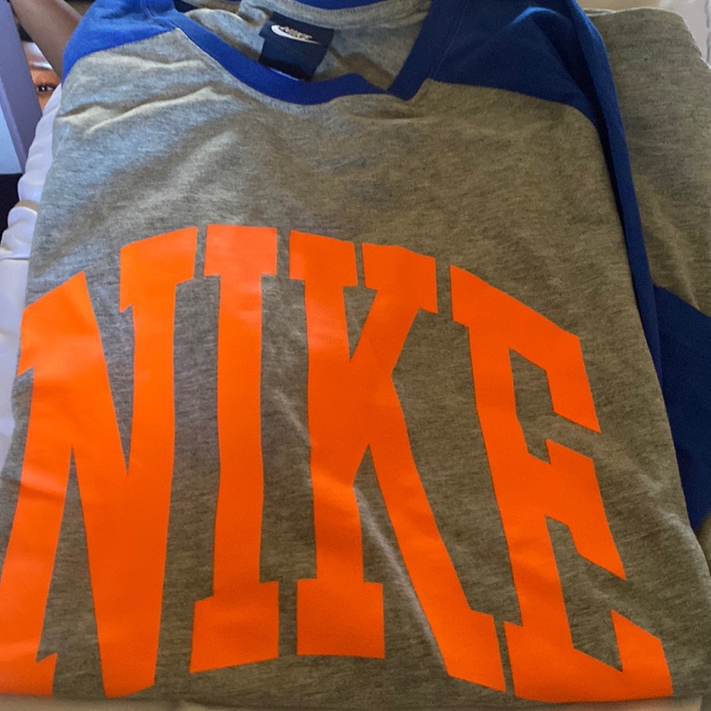 Nike Baseball Style Shirt